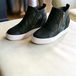 Hightower wedge sneakers